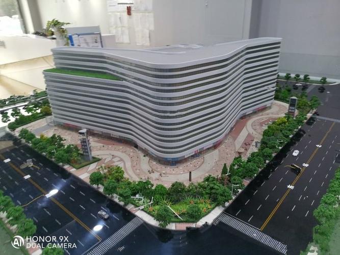 富恒东Mall中心实景图22 富恒网络信息赋能商业空间的数字化新范式