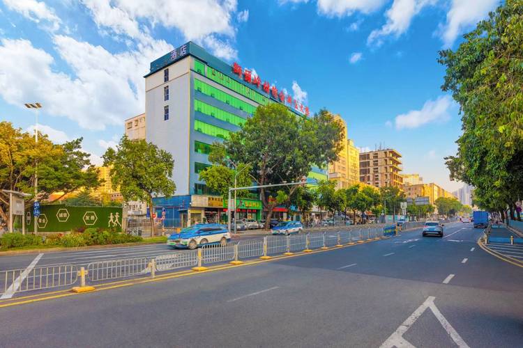 宇富恒商旅酒店(深圳龙华汽车站店)预订价格、联系电话及位置地址指南